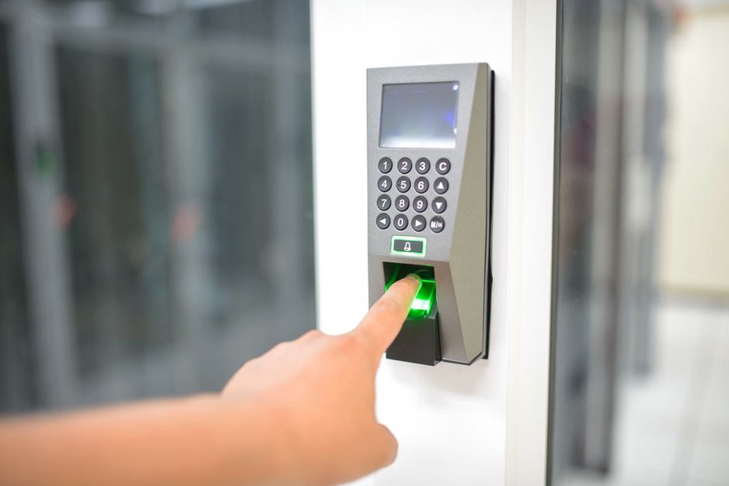 Fingerprint reader using contact image sensor technology