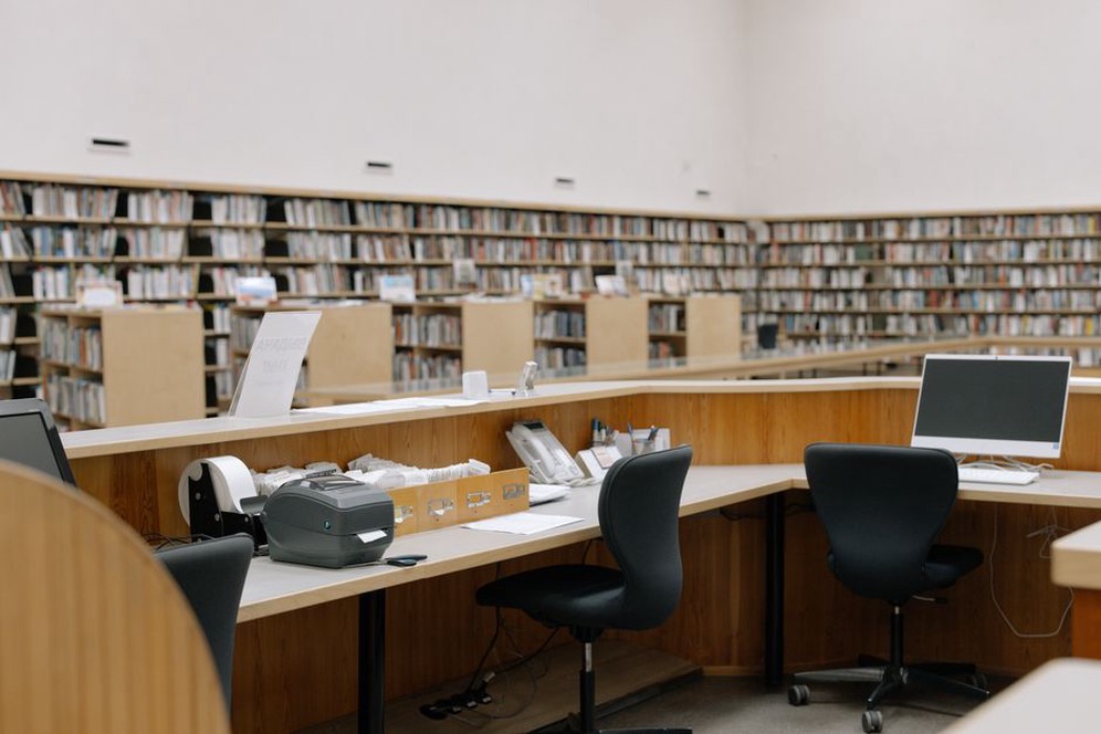 Digitized pages preserve a fragile conference record