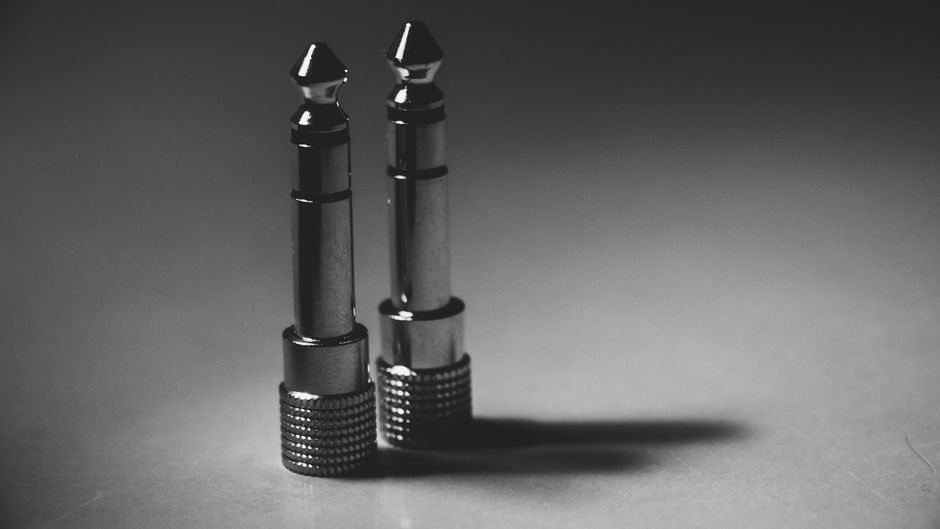 Two calibrated views support three-dimensional measurement