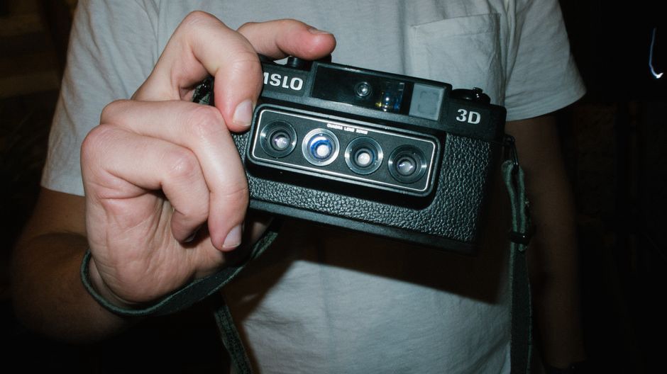 Two cameras viewing the same tabletop object