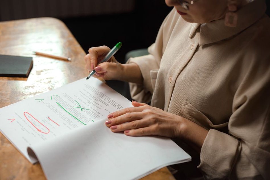 Short language changes marked across a conversation